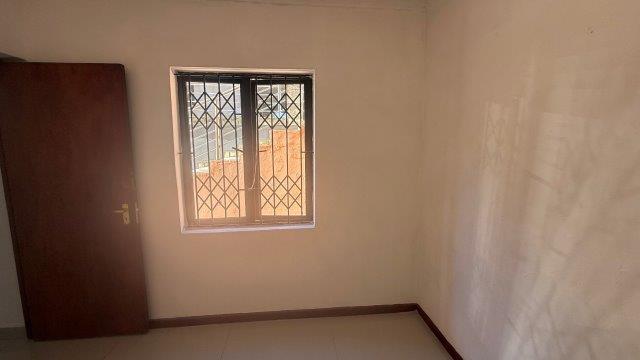 To Let 2 Bedroom Property for Rent in Chatsworth KwaZulu-Natal
