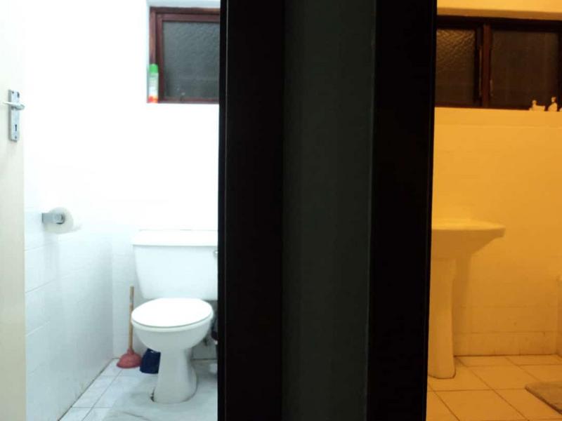 To Let 4 Bedroom Property for Rent in Bluff KwaZulu-Natal