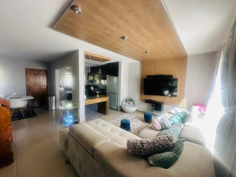 To Let 3 Bedroom Property for Rent in Bluff KwaZulu-Natal