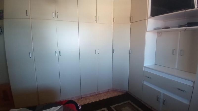 4 Bedroom Property for Sale in Crossmoor KwaZulu-Natal