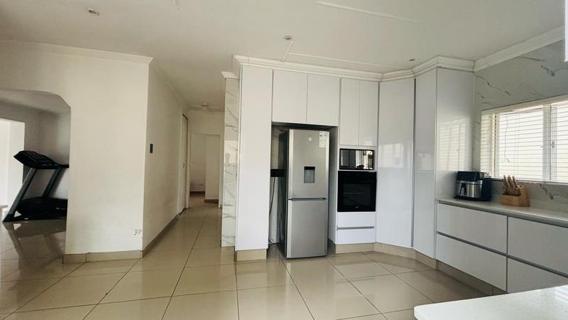 4 Bedroom Property for Sale in Carrington Heights KwaZulu-Natal