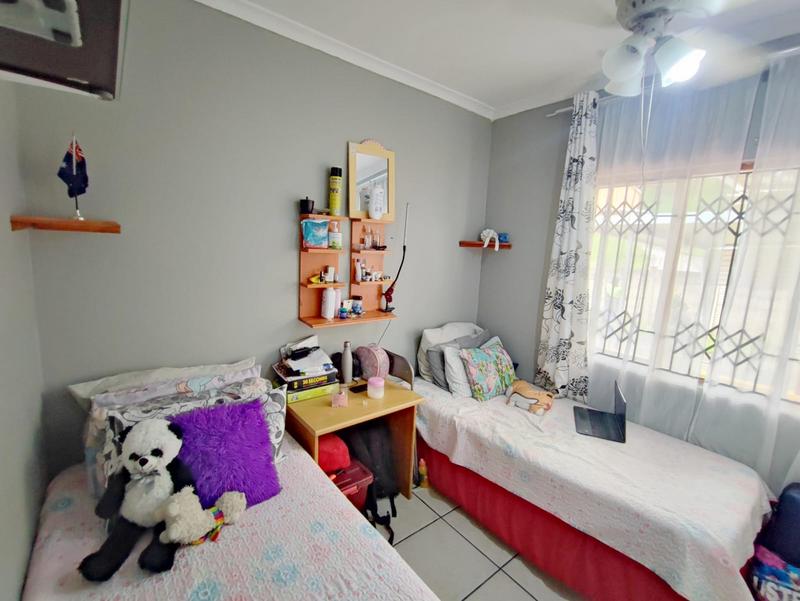 3 Bedroom Property for Sale in Sherwood KwaZulu-Natal
