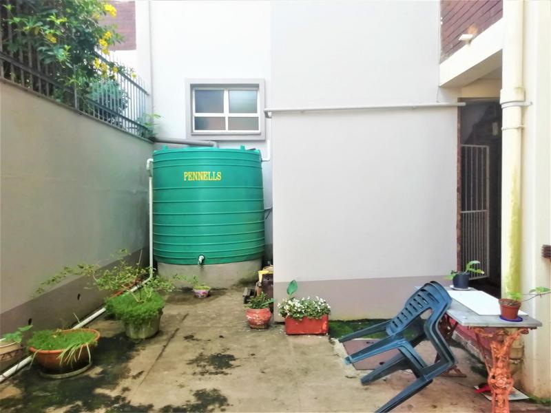1 Bedroom Property for Sale in Scottburgh KwaZulu-Natal