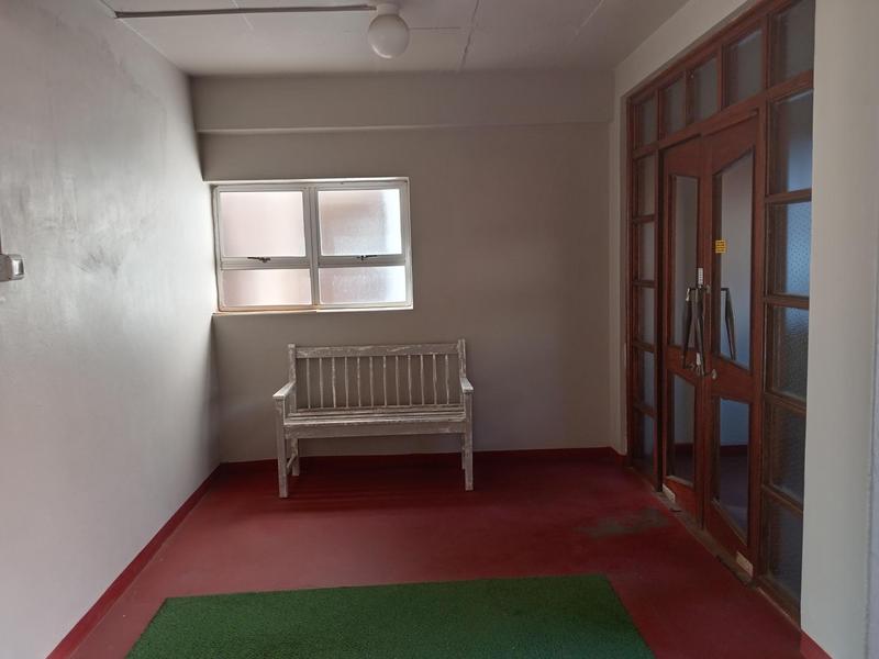 1 Bedroom Property for Sale in Scottburgh KwaZulu-Natal