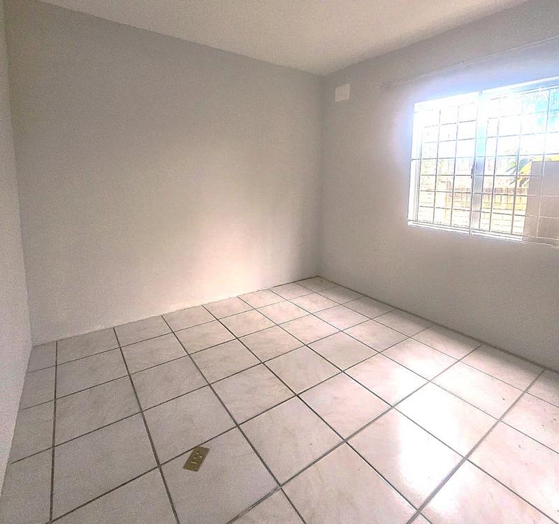 To Let 2 Bedroom Property for Rent in Clare Estate KwaZulu-Natal