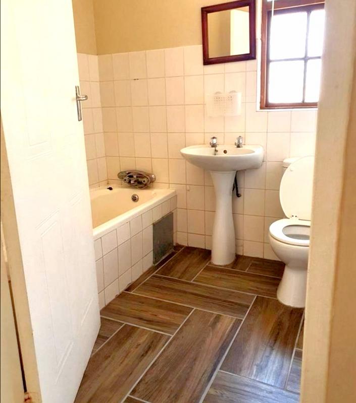 To Let 2 Bedroom Property for Rent in Meer En See KwaZulu-Natal
