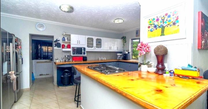 To Let 4 Bedroom Property for Rent in Meer En See KwaZulu-Natal