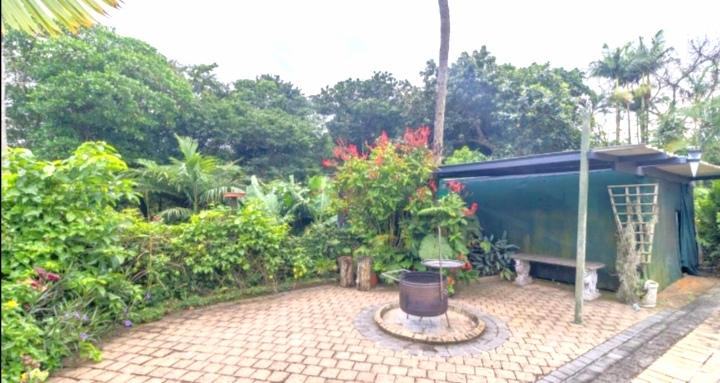To Let 4 Bedroom Property for Rent in Meer En See KwaZulu-Natal