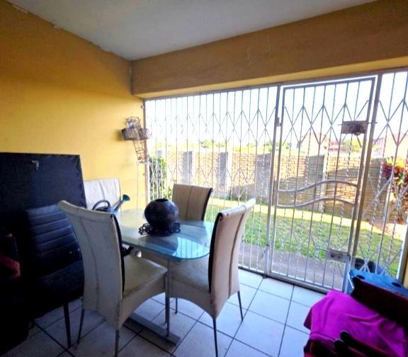 2 Bedroom Property for Sale in Arboretum KwaZulu-Natal