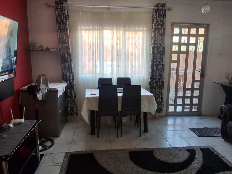 3 Bedroom Property for Sale in Crossmoor KwaZulu-Natal