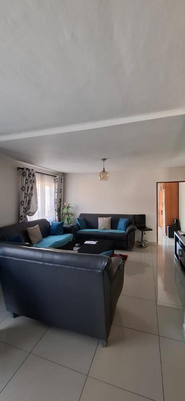 3 Bedroom Property for Sale in Caneside KwaZulu-Natal