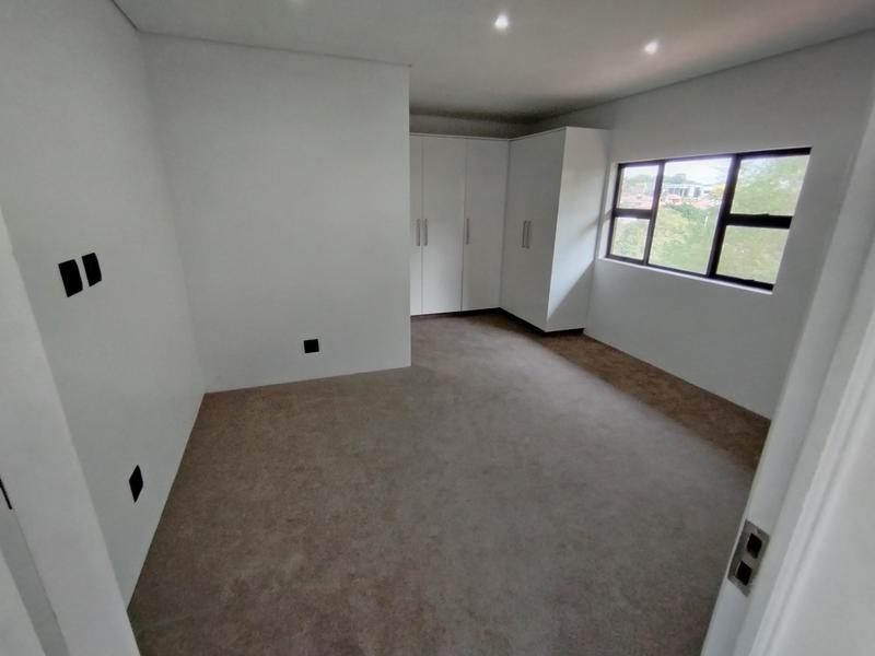 4 Bedroom Property for Sale in Izinga KwaZulu-Natal