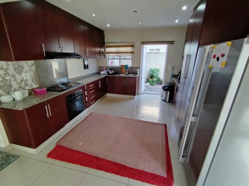 4 Bedroom Property for Sale in Mount Edgecombe Country Estate KwaZulu-Natal