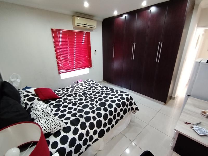 4 Bedroom Property for Sale in Mount Edgecombe Country Estate KwaZulu-Natal