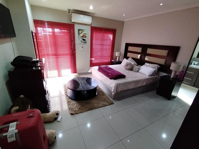 4 Bedroom Property for Sale in Mount Edgecombe Country Estate KwaZulu-Natal