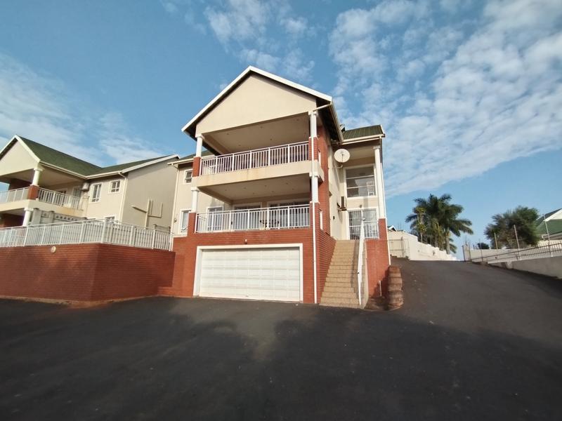 4 Bedroom Property for Sale in Mount Edgecombe Country Estate KwaZulu-Natal