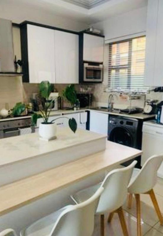 3 Bedroom Property for Sale in New Town Centre KwaZulu-Natal
