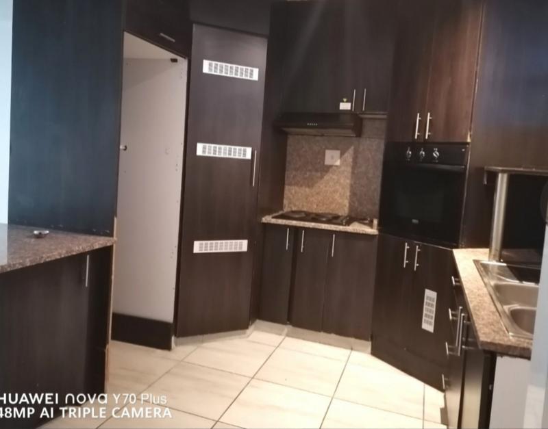To Let 2 Bedroom Property for Rent in Pinetown KwaZulu-Natal