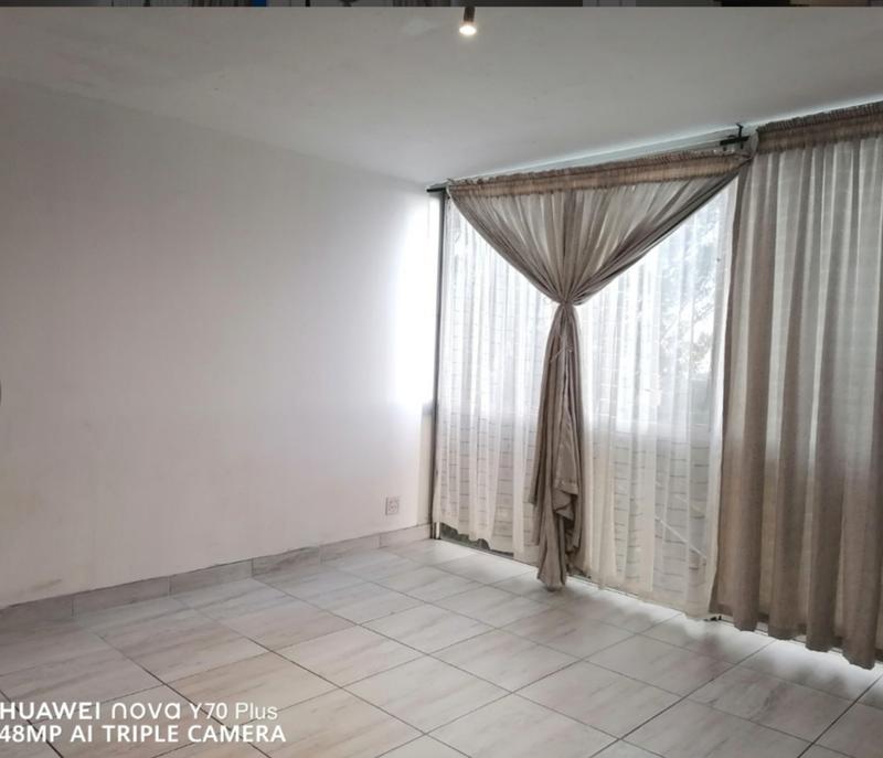 To Let 2 Bedroom Property for Rent in Pinetown KwaZulu-Natal
