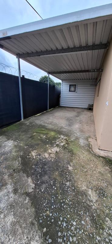 3 Bedroom Property for Sale in Stonebridge KwaZulu-Natal