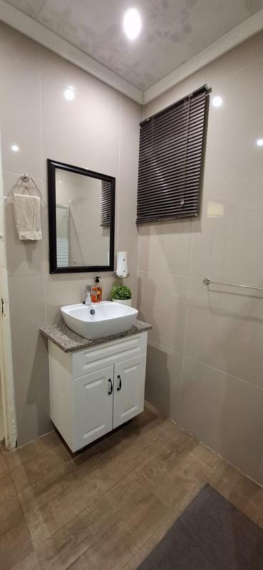 3 Bedroom Property for Sale in Stonebridge KwaZulu-Natal