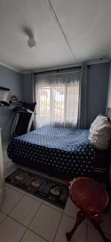 3 Bedroom Property for Sale in Stonebridge KwaZulu-Natal