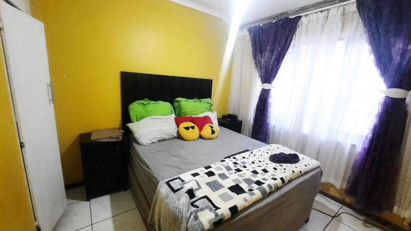 To Let 5 Bedroom Property for Rent in Glen Anil KwaZulu-Natal