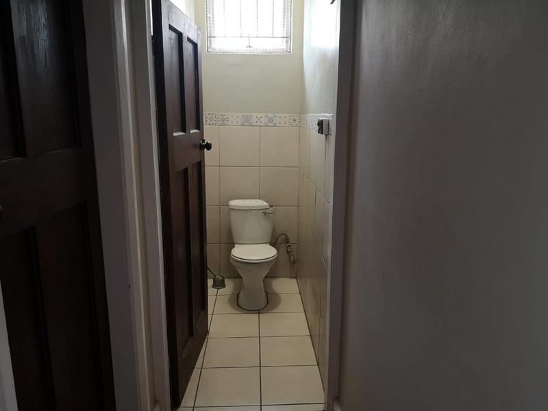 To Let 2 Bedroom Property for Rent in Glenwood KwaZulu-Natal