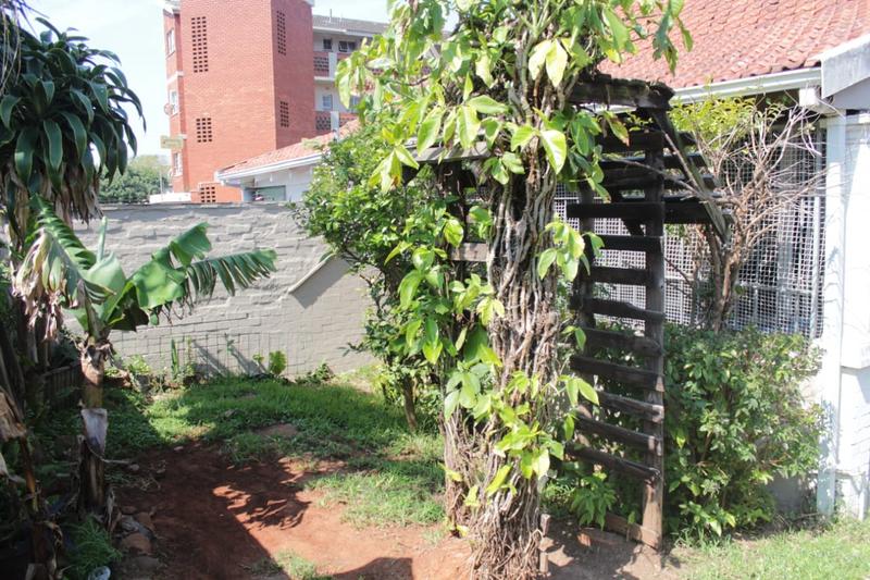 To Let 2 Bedroom Property for Rent in Glenwood KwaZulu-Natal