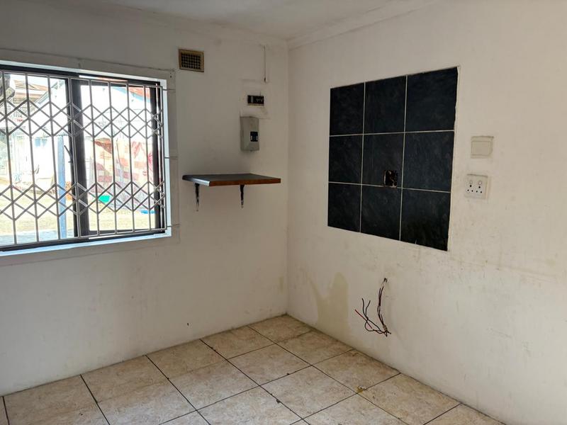 To Let 1 Bedroom Property for Rent in Sunford KwaZulu-Natal