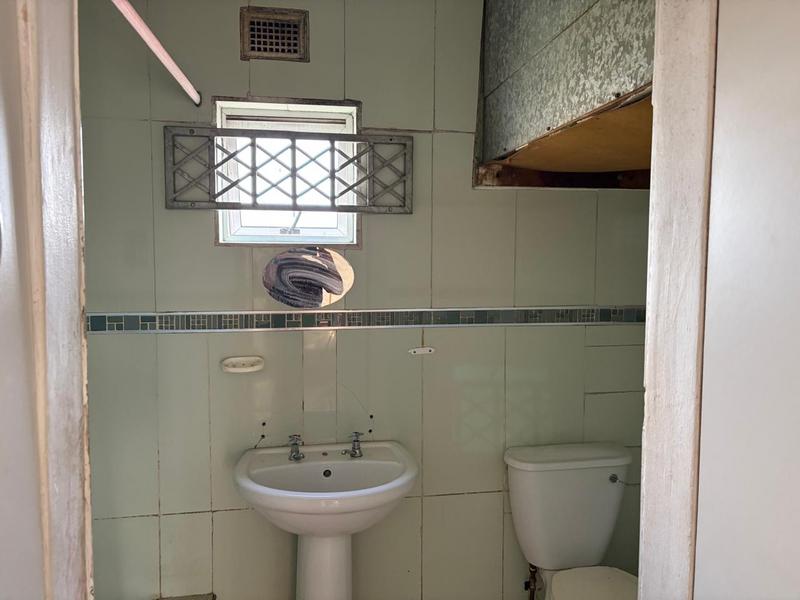 To Let 1 Bedroom Property for Rent in Sunford KwaZulu-Natal