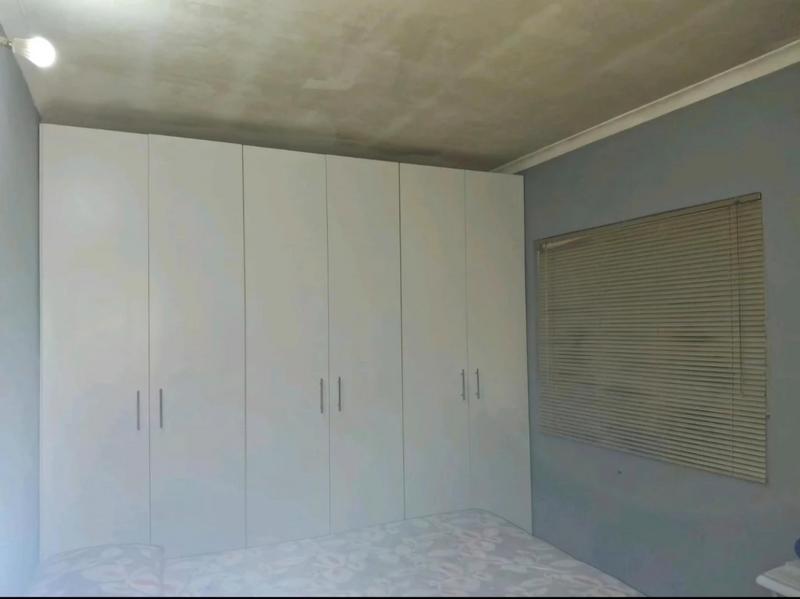 To Let 2 Bedroom Property for Rent in Overport KwaZulu-Natal