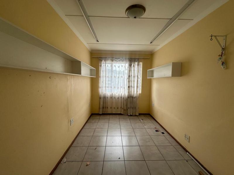 2 Bedroom Property for Sale in Woodlands KwaZulu-Natal