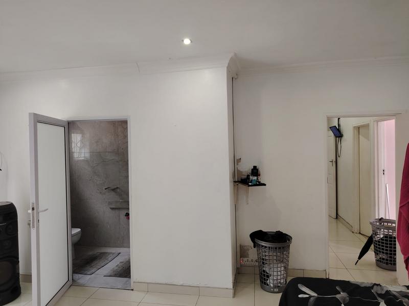 3 Bedroom Property for Sale in Pinetown KwaZulu-Natal