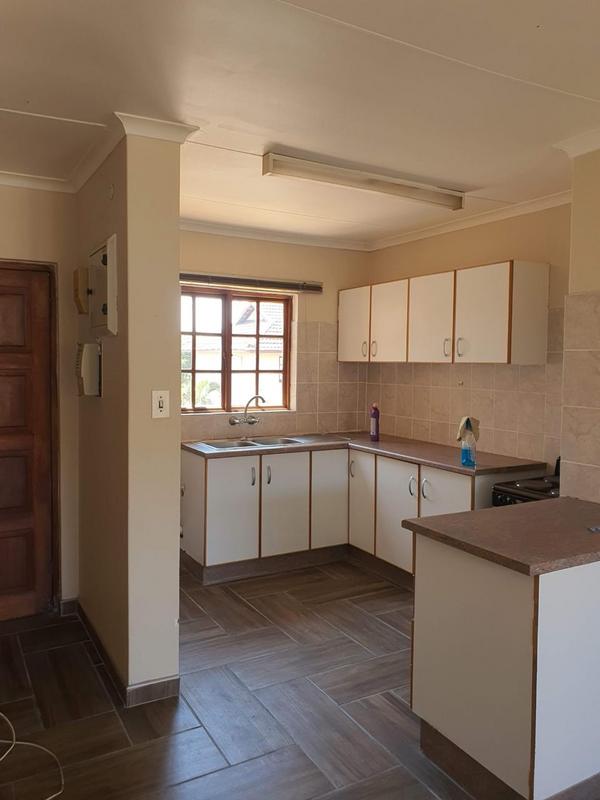 To Let 2 Bedroom Property for Rent in Meer En See KwaZulu-Natal