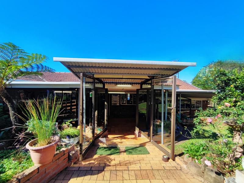 4 Bedroom Property for Sale in Scottsville KwaZulu-Natal