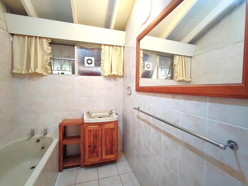 4 Bedroom Property for Sale in Scottsville KwaZulu-Natal