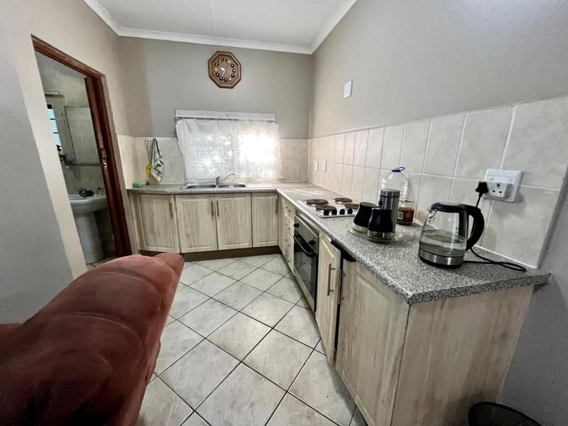 To Let 4 Bedroom Property for Rent in Ramsgate KwaZulu-Natal