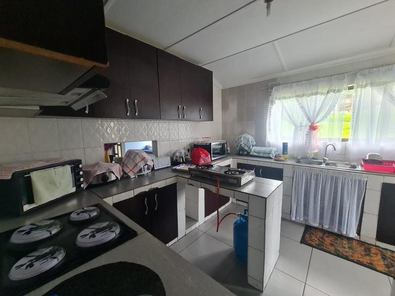 To Let 4 Bedroom Property for Rent in Farningham Ridge KwaZulu-Natal