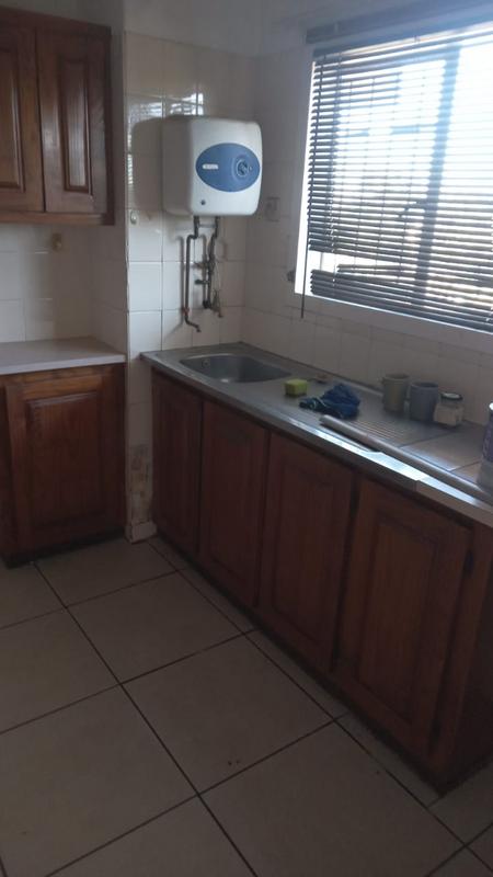 To Let 2 Bedroom Property for Rent in Pinetown KwaZulu-Natal