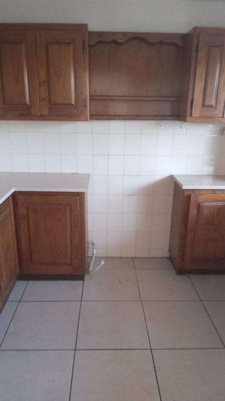 To Let 2 Bedroom Property for Rent in Pinetown KwaZulu-Natal