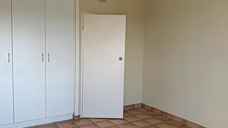 2 Bedroom Property for Sale in Pinetown KwaZulu-Natal