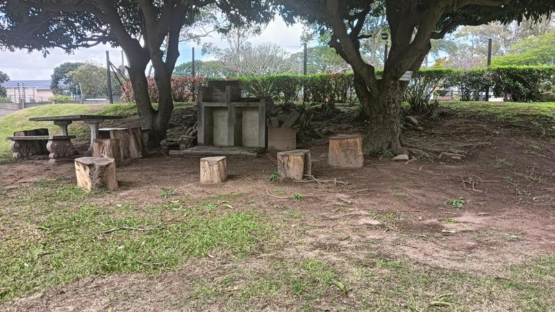 2 Bedroom Property for Sale in Pinetown KwaZulu-Natal