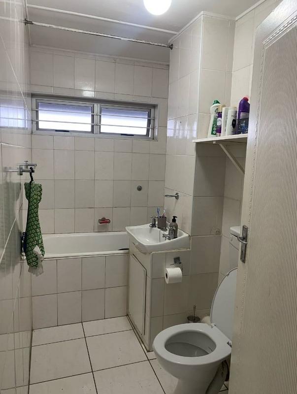 To Let 1 Bedroom Property for Rent in Overport KwaZulu-Natal