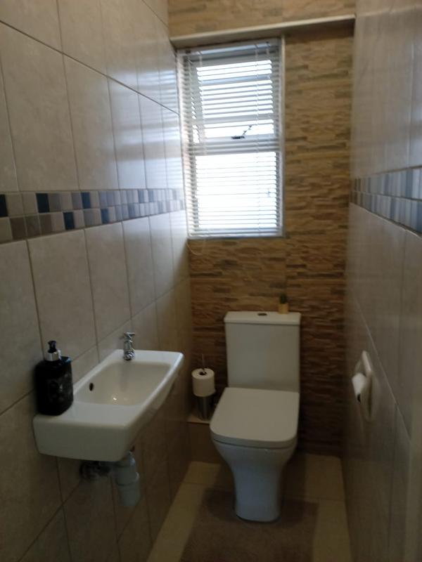 2 Bedroom Property for Sale in North Beach KwaZulu-Natal