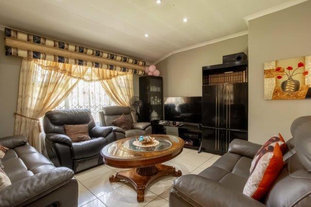 3 Bedroom Property for Sale in Sea View KwaZulu-Natal