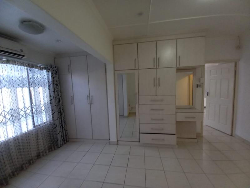 2 Bedroom Property for Sale in Malvern KwaZulu-Natal