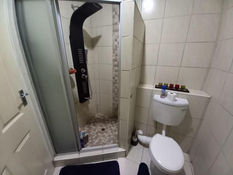 2 Bedroom Property for Sale in Malvern KwaZulu-Natal