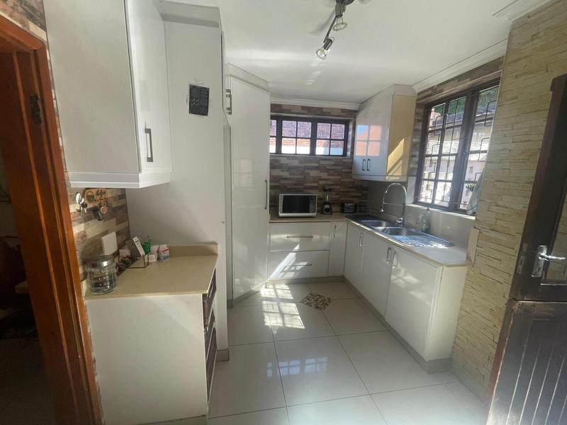 To Let 3 Bedroom Property for Rent in Glen Hills KwaZulu-Natal