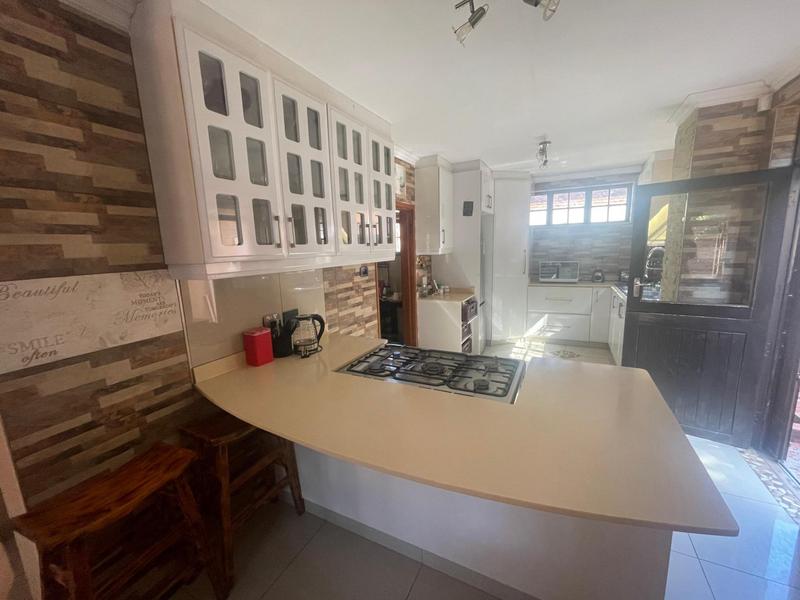 To Let 3 Bedroom Property for Rent in Glen Hills KwaZulu-Natal